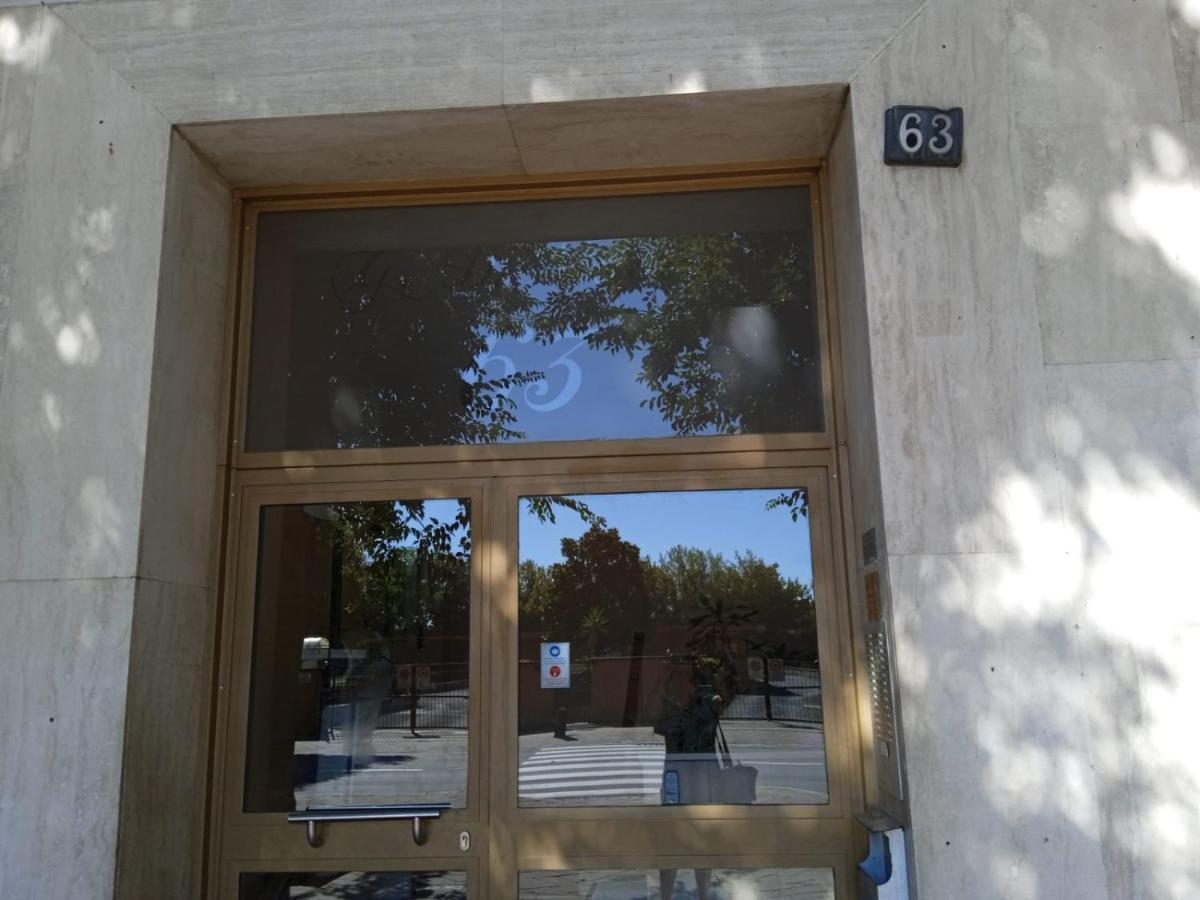 Apartamento Vicino Policlinico San Donato San Donato Milanese Exterior photo