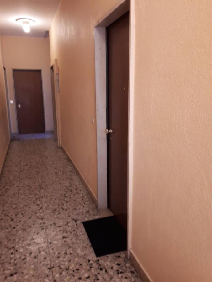 Apartamento Vicino Policlinico San Donato San Donato Milanese Exterior photo
